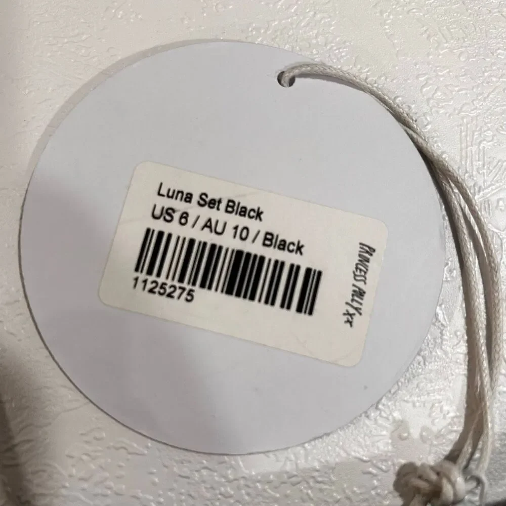 Princess Polly Black Cutout Halter Crop Top Size 6 Y2K Party Clubwear Luna set - Picture 5 of 6